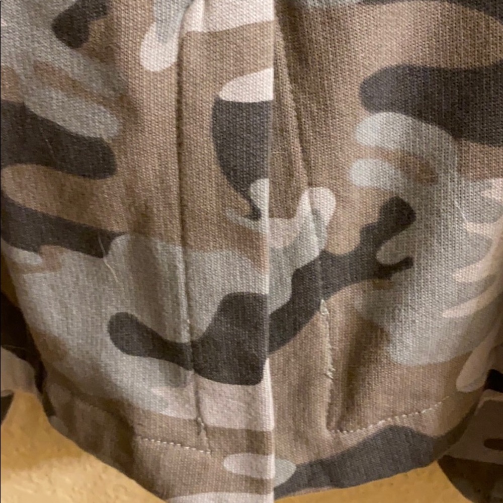 J Color Men's Camouflage Blazer – Size Large - Picture 9 of 9